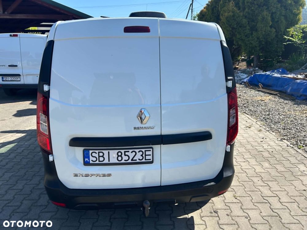 Renault Express - 4