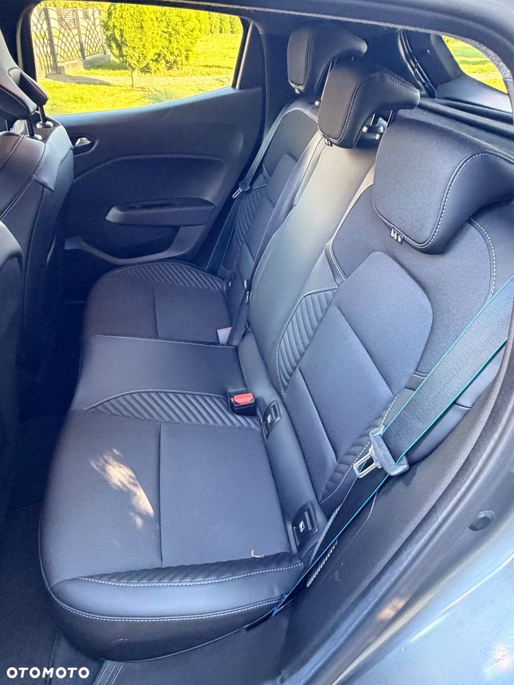 Renault Clio - 16