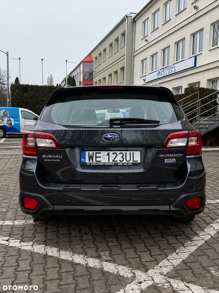Subaru Outback 2.0D Active Lineartronic - 3