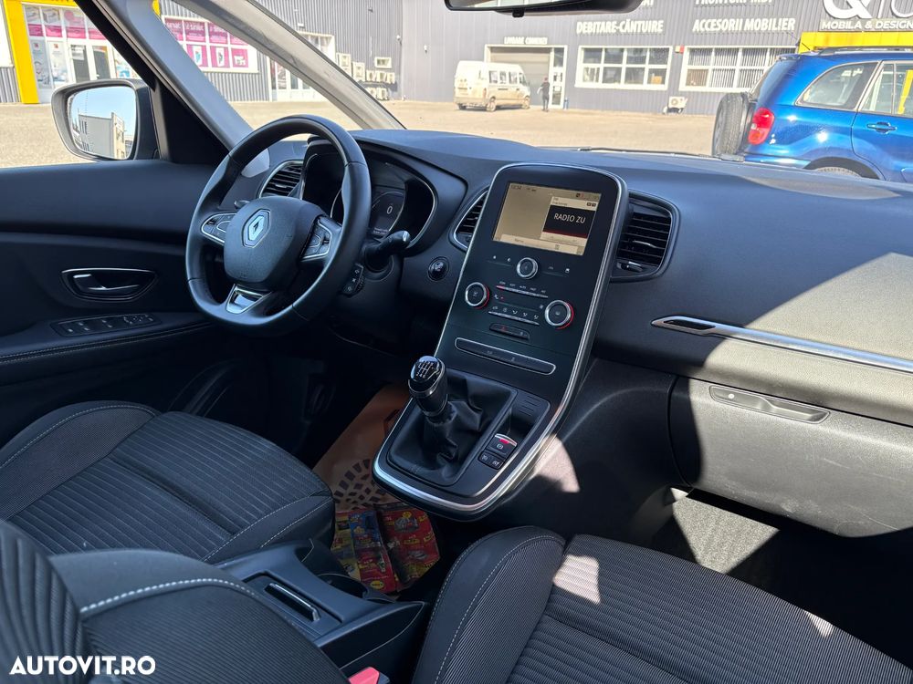 Renault Scenic BLUE dCi 120 BLACK EDITION - 14