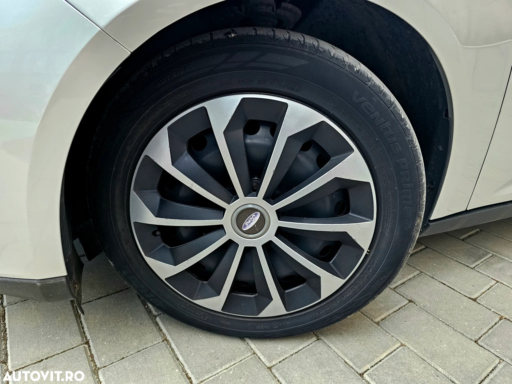 Ford Focus 1.0 EcoBoost Trend - 30