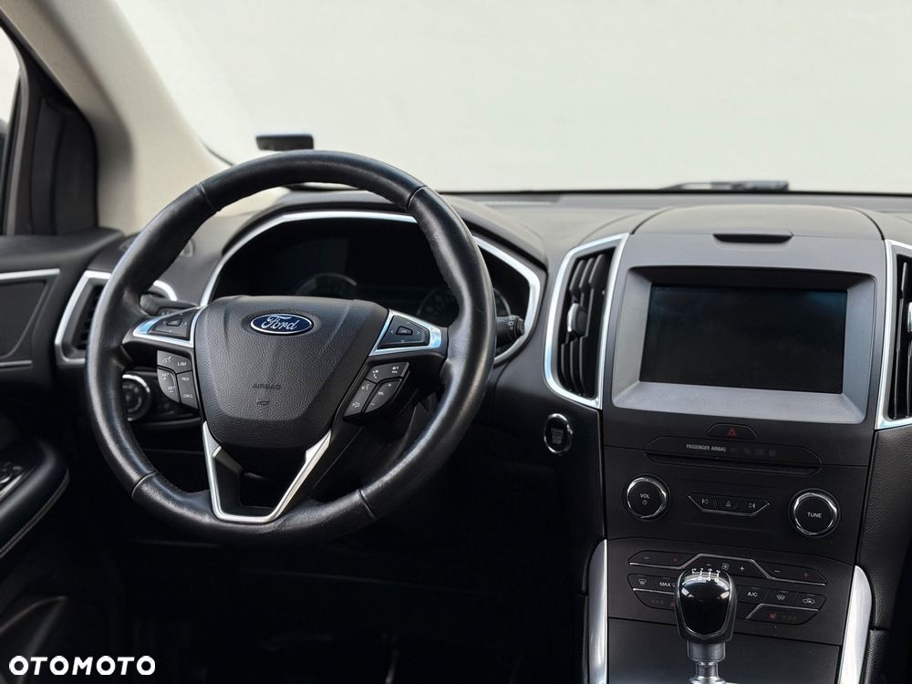 Ford Edge - 5