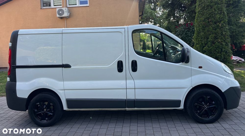 Opel Vivaro - 19