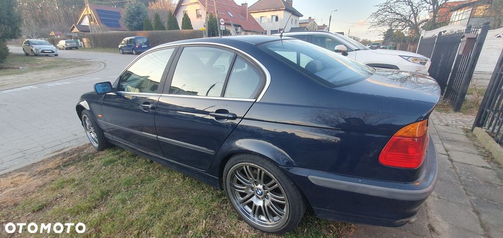 BMW Seria 3 - 2