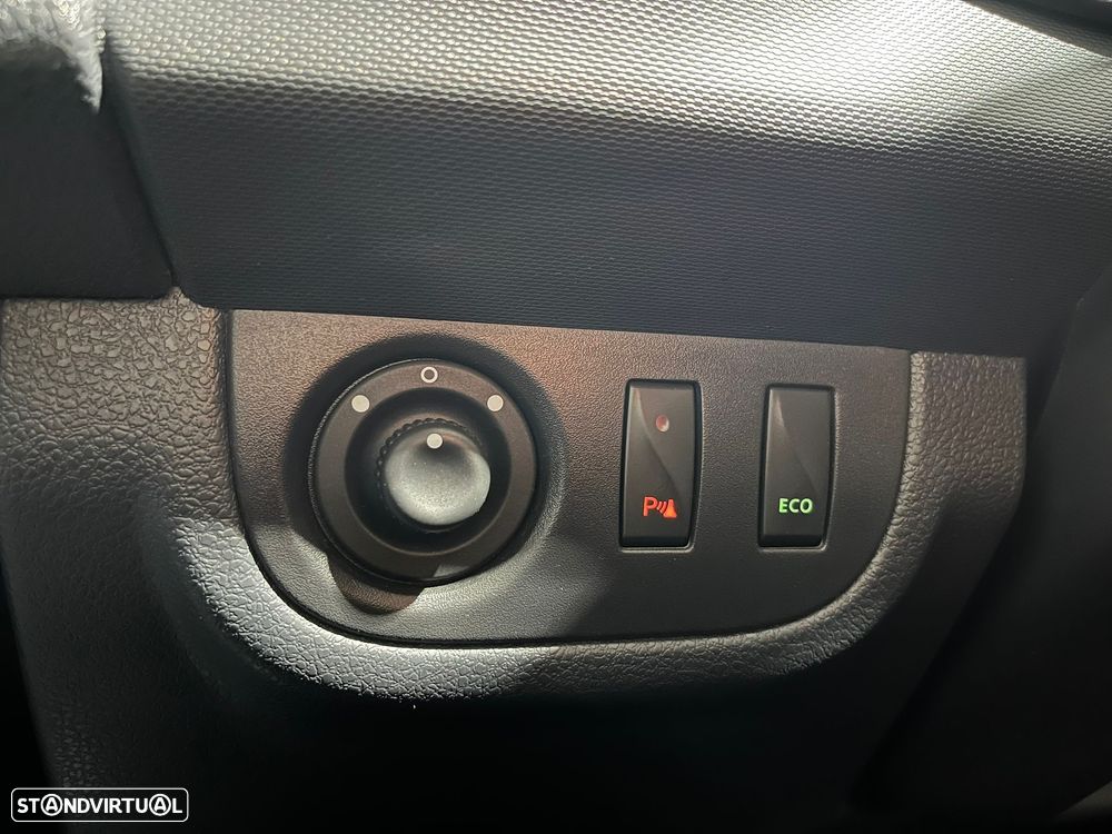 Dacia Sandero Stepway TCe 90 Ambiance - 31