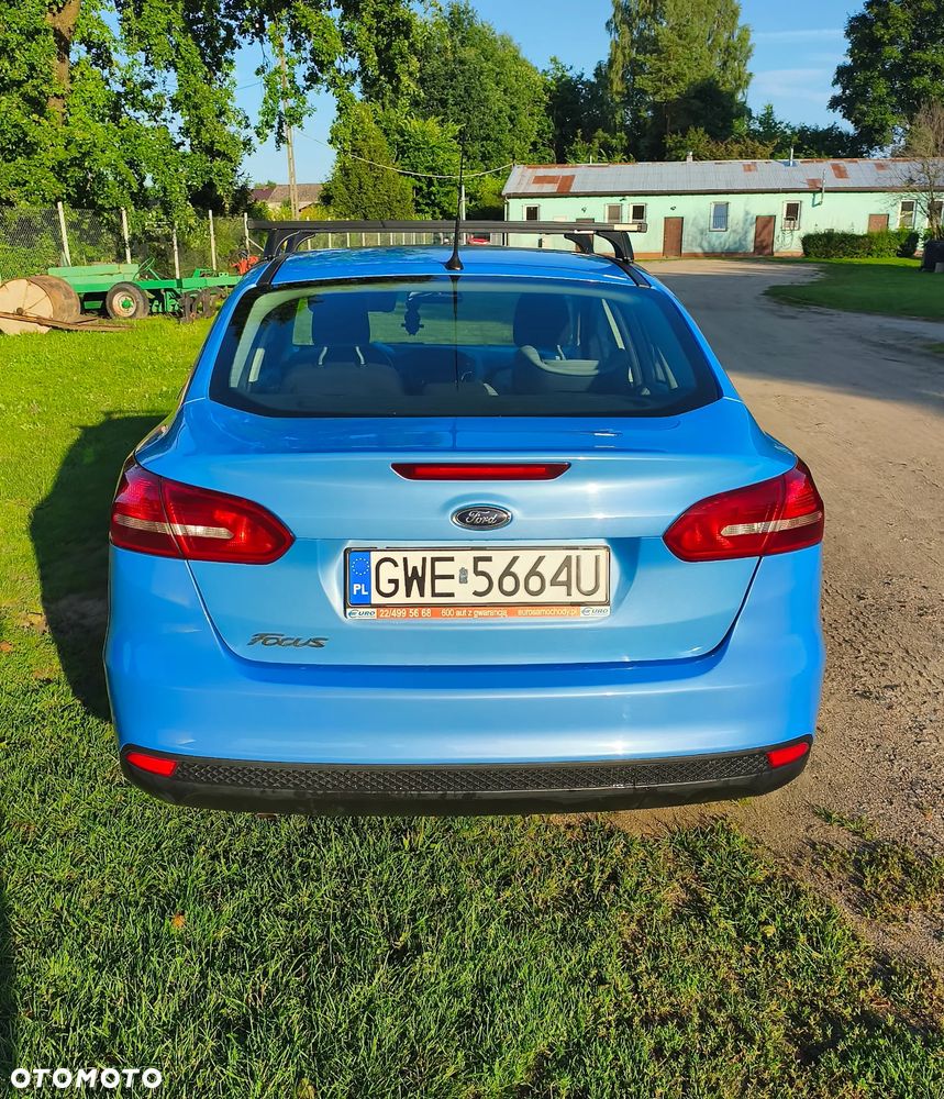 Ford Focus 1.6 Trend - 8