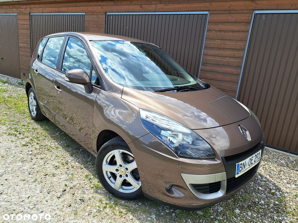 Renault Scenic 1.6 16V Expression - 12