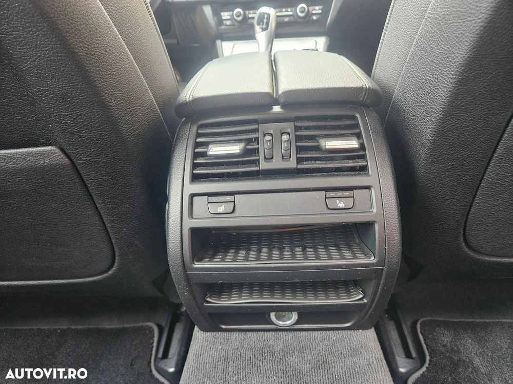 BMW Seria 5 520d AT - 10