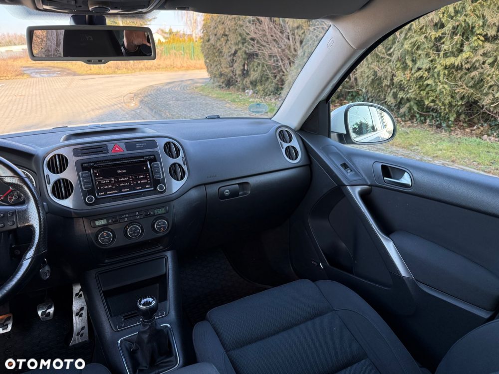 Volkswagen Tiguan 1.4 TSI BlueMot Sport&Style - 9