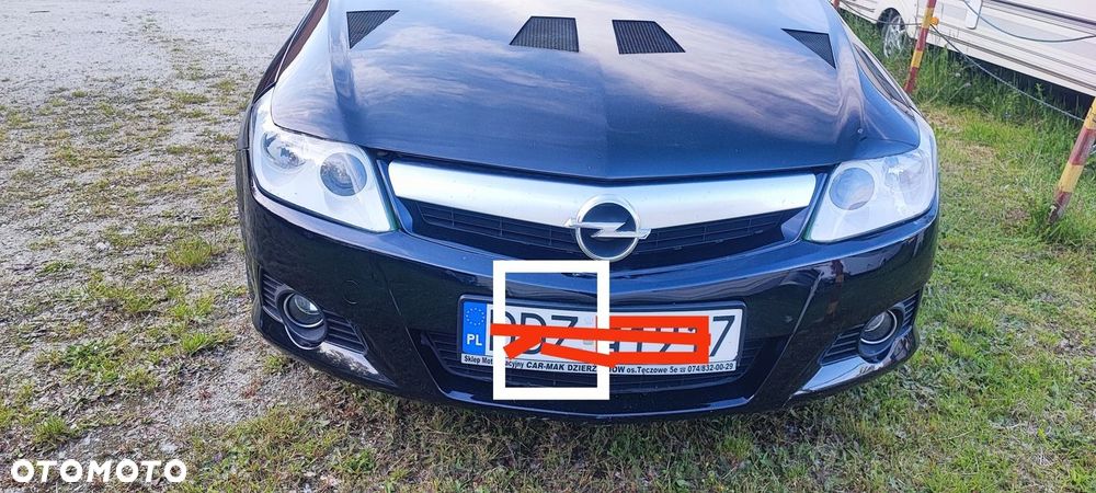 LAMPA PRZEDNIA PRAWA LEWA LAMPY OPEL TIGRA B II 7 BDB