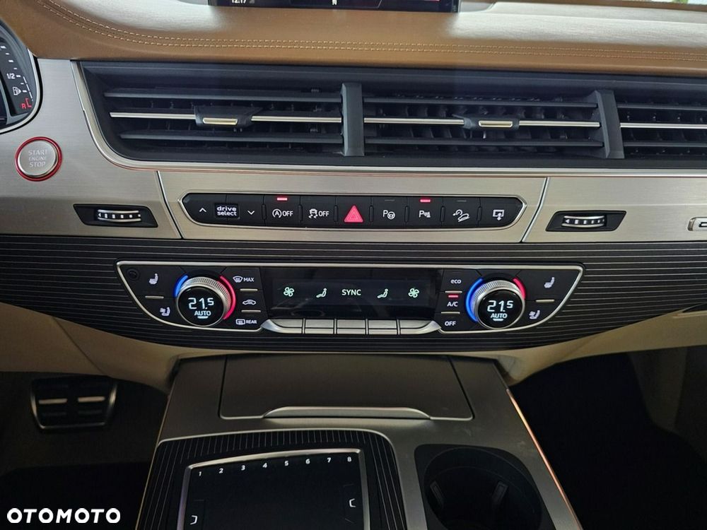 Audi SQ7 4.0 TDI Quattro Tiptronic - 30