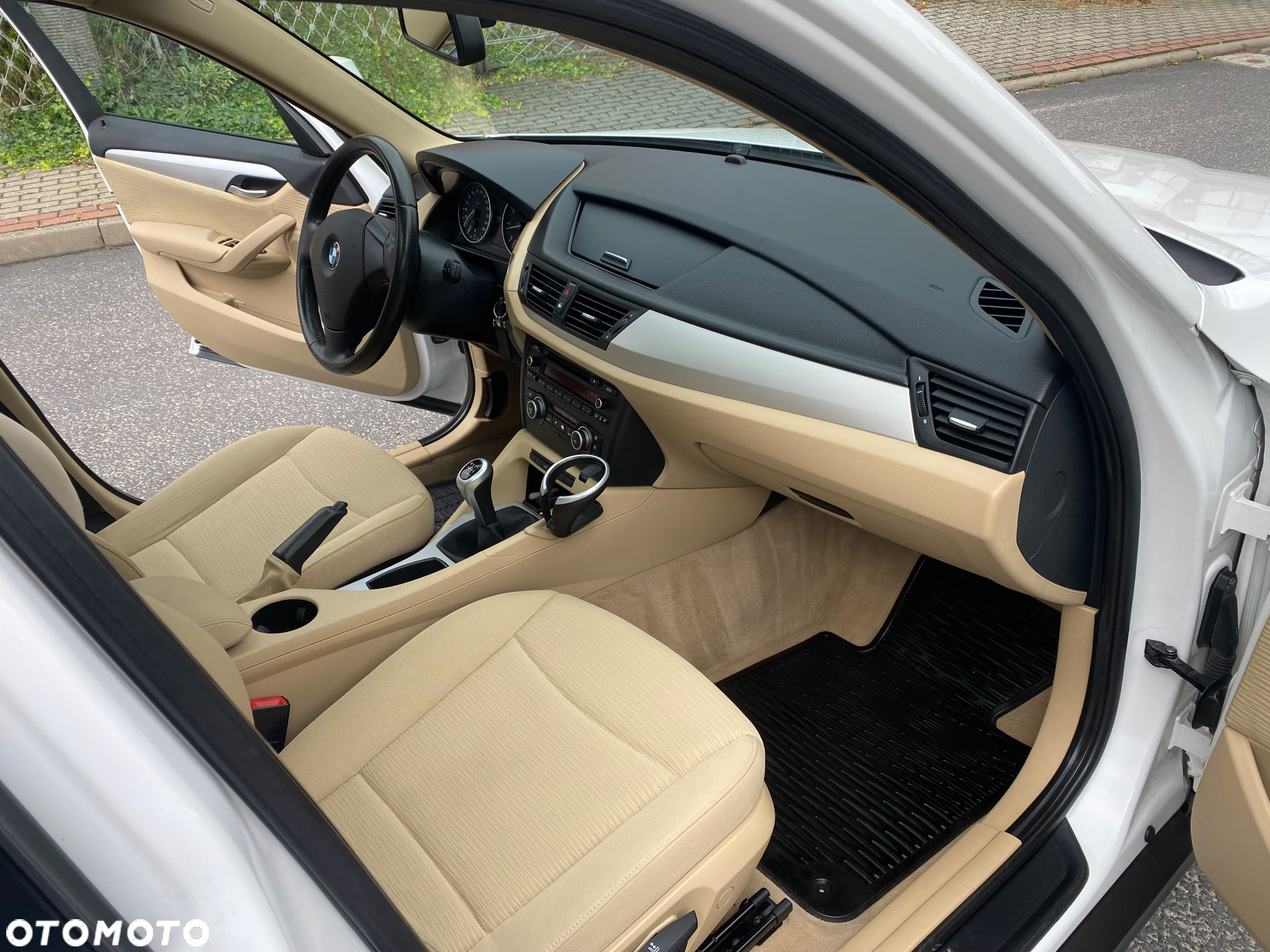 BMW X1 sDrive18i - 15