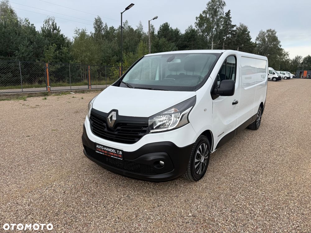 Renault Trafic - 2