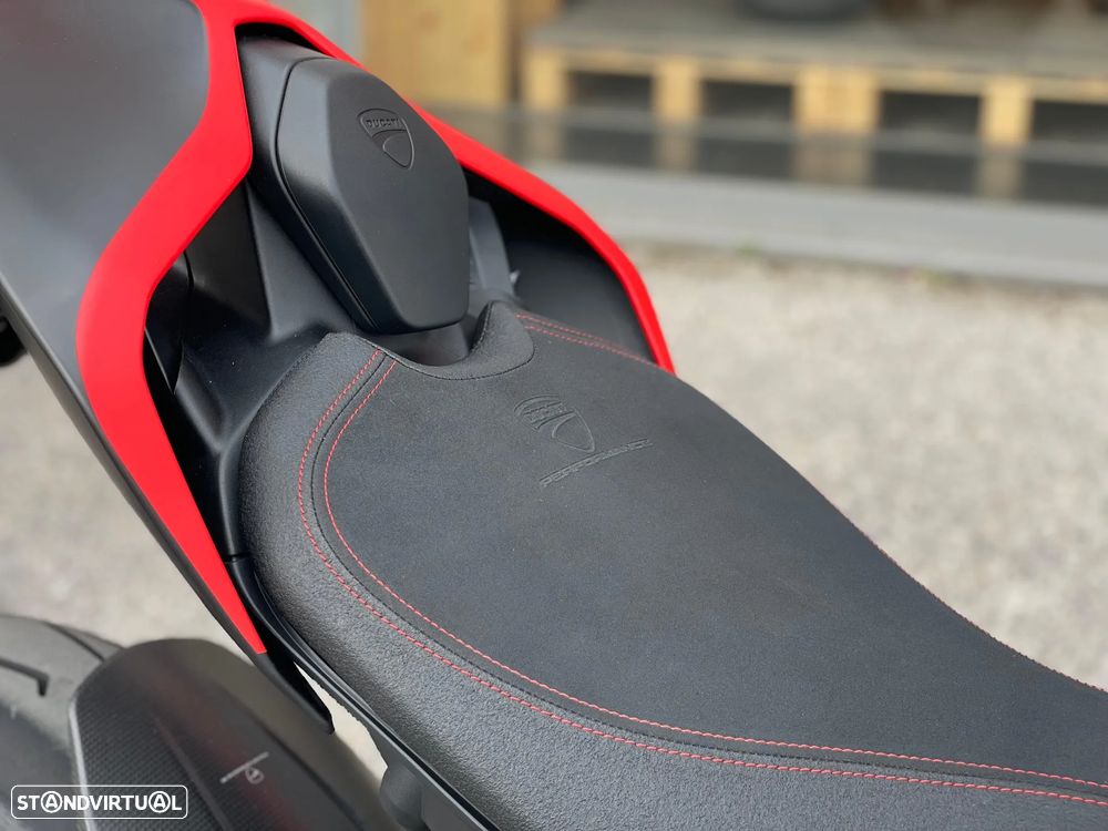 Ducati Streetfighter V4 SP2 - 7