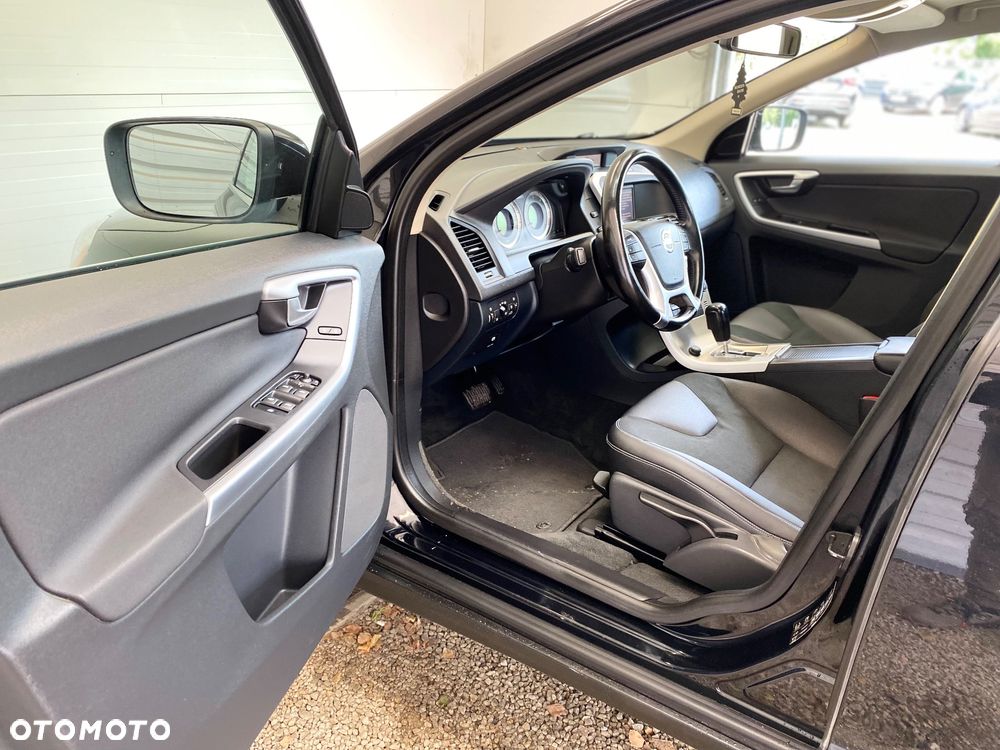 Volvo XC 60 D3 Summum - 8