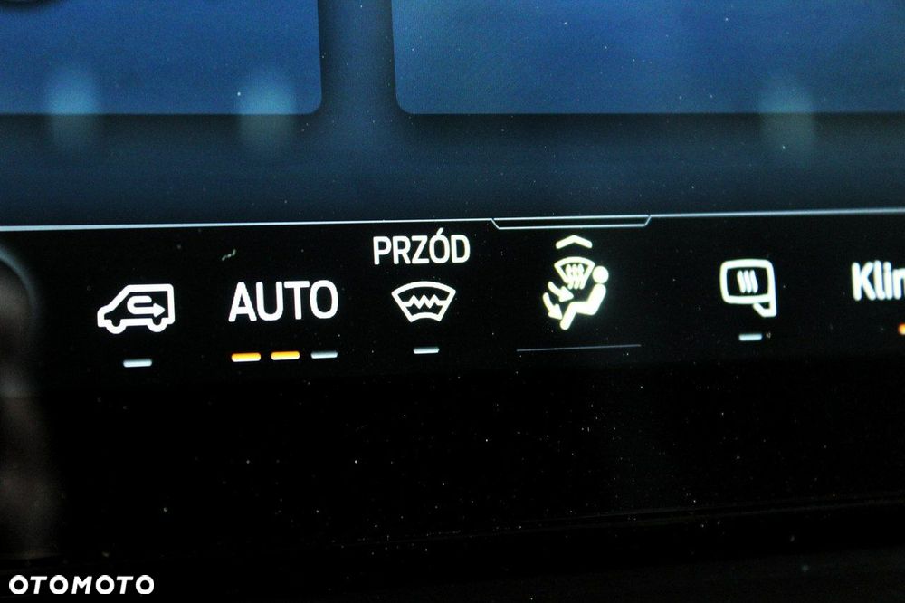 Ford Transit - 24