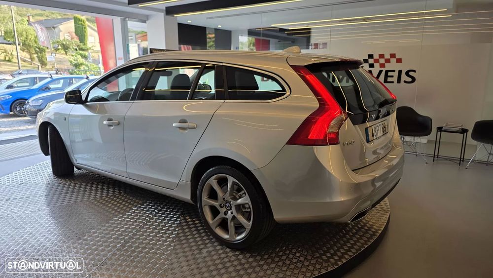 Volvo V60 2.0 D4 VOR - 20