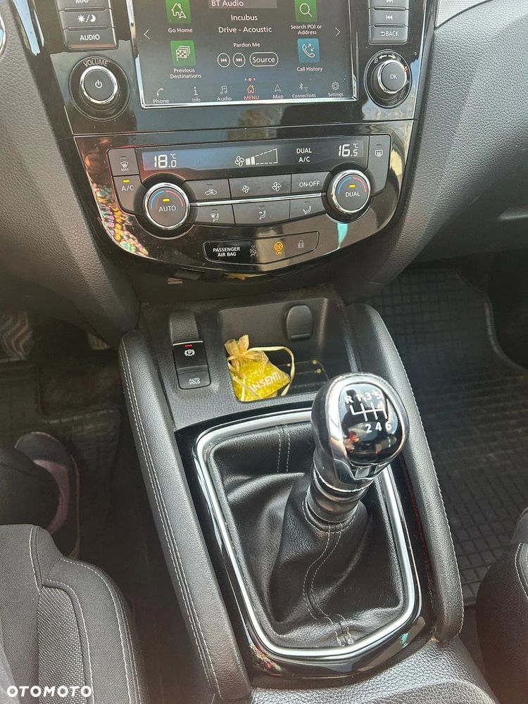 Nissan Qashqai 1.3 DIG-T N-Connecta - 14