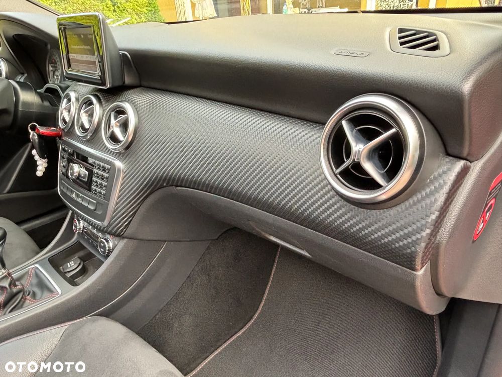 Mercedes-Benz Klasa A 200 CDI (BlueEFFICIENCY) AMG Sport - 24