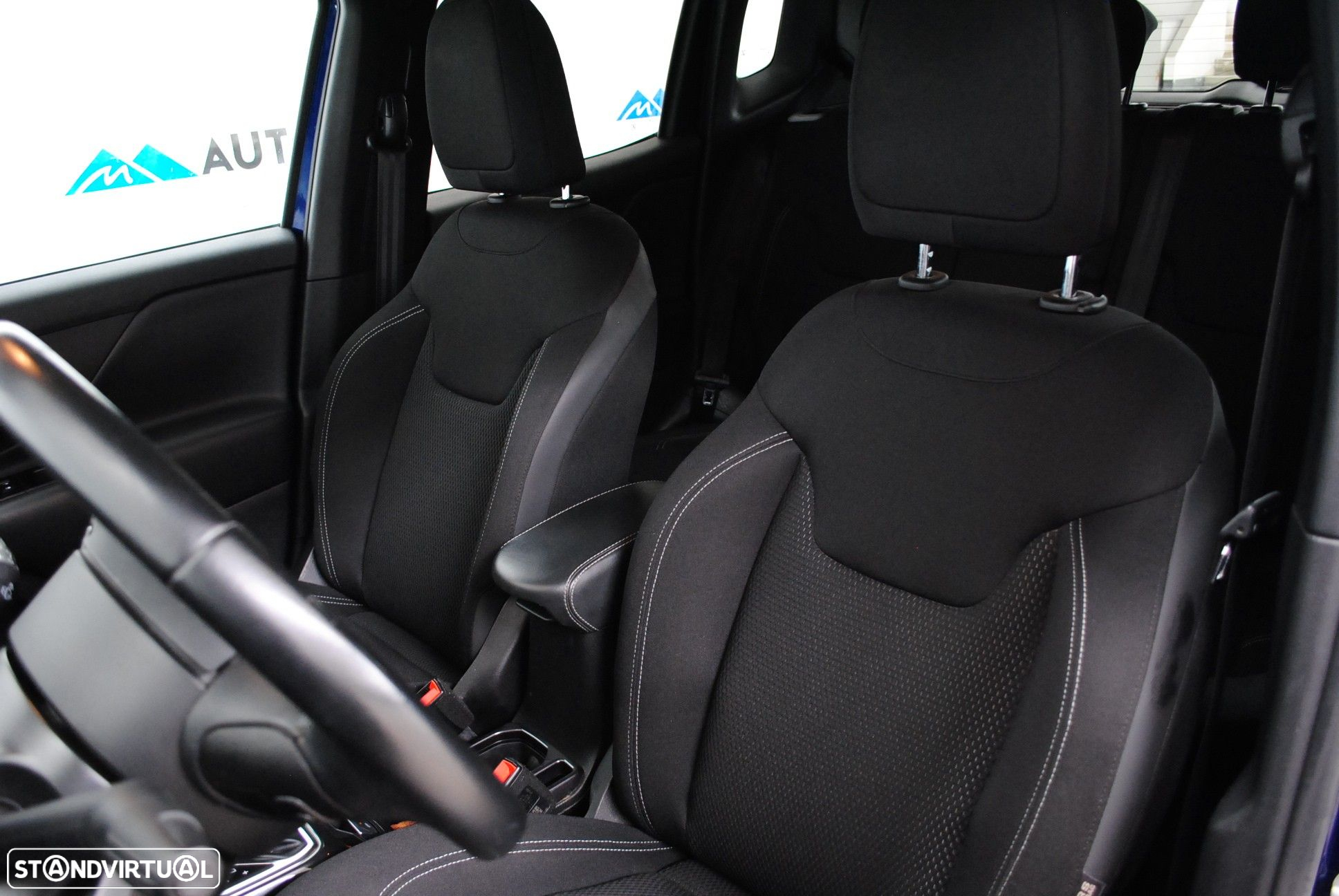 Jeep Renegade 1.3 TG 4Xe Limited - 32