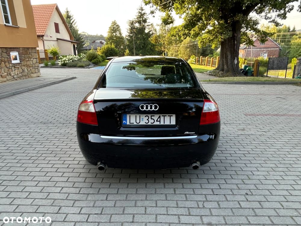 Audi A4 Limousine 1.8 T quattro - 7