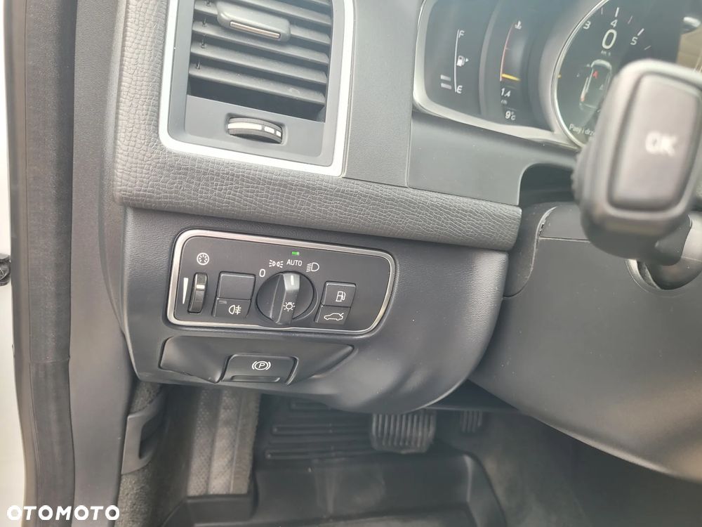 Volvo XC 60 T5 Geartronic Kinetic - 6