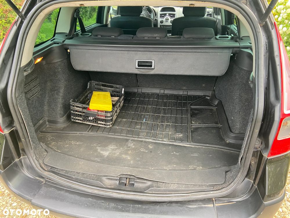 Renault Megane - 5