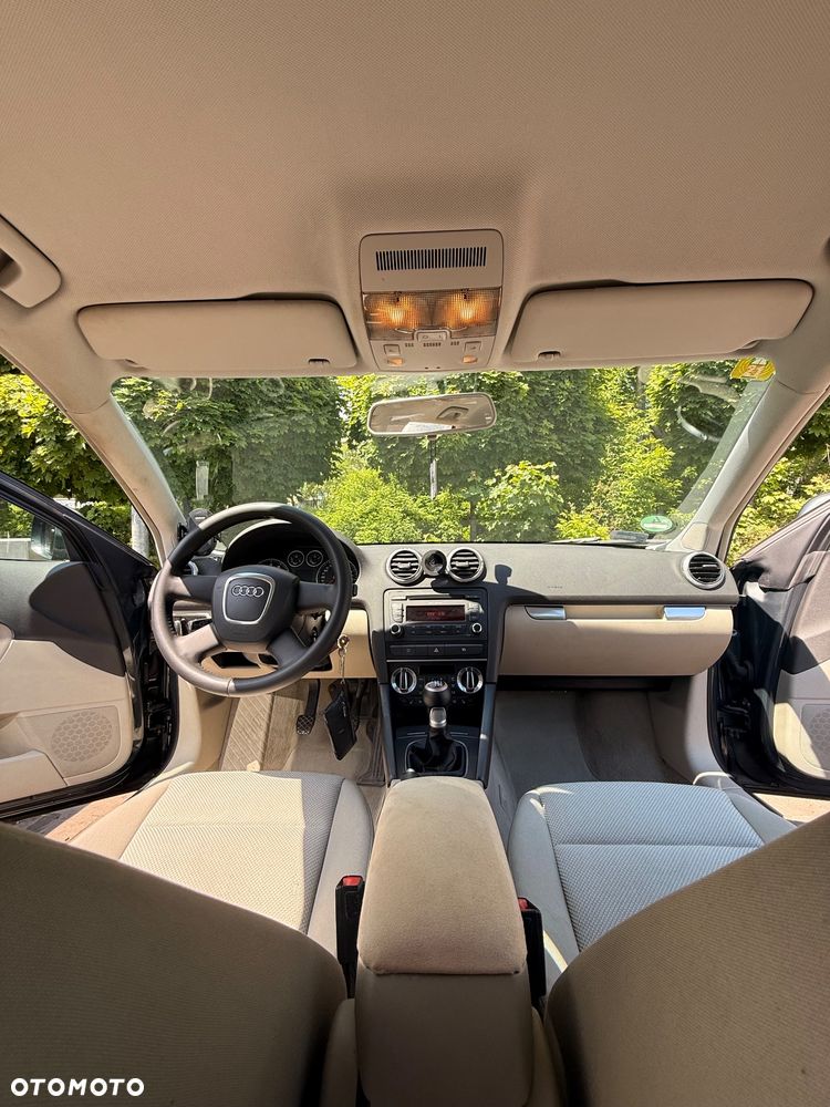 Audi A3 Sportback - 12
