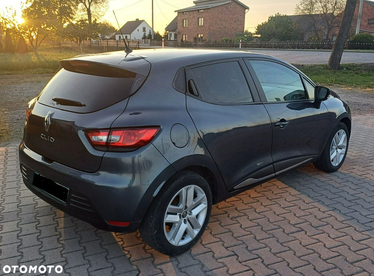 Renault Clio - 3