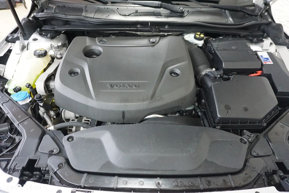 Volvo V40 D2 Geartronic Kinetic - 14