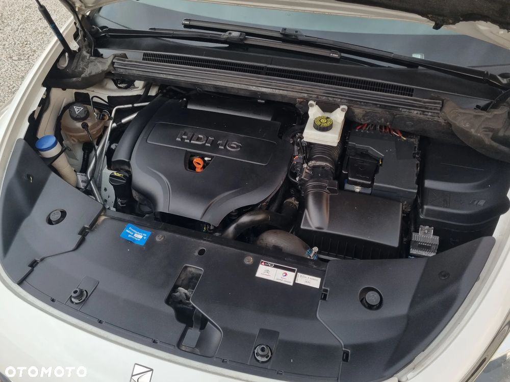 Citroën DS5 2.0 HDi SportChic - 14