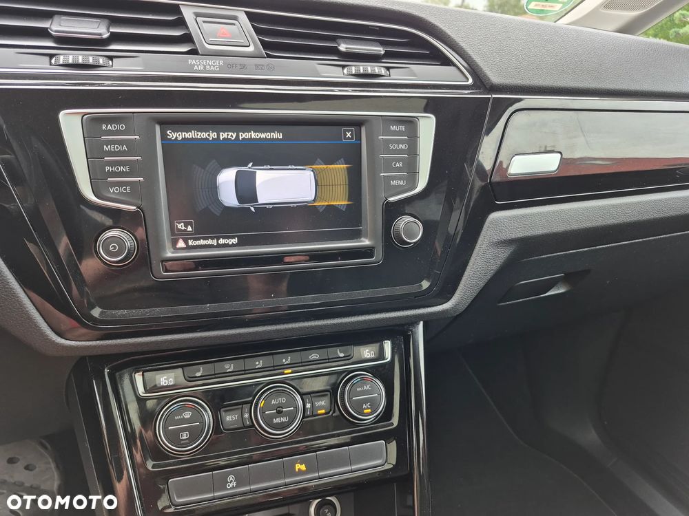 Volkswagen Touran 2.0 TDI SCR (BlueMotion Technology) DSG Highline - 22