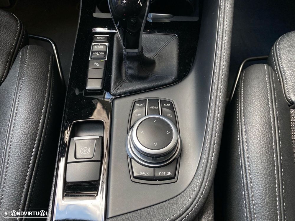 BMW X1 16 d sDrive xLine Auto - 12