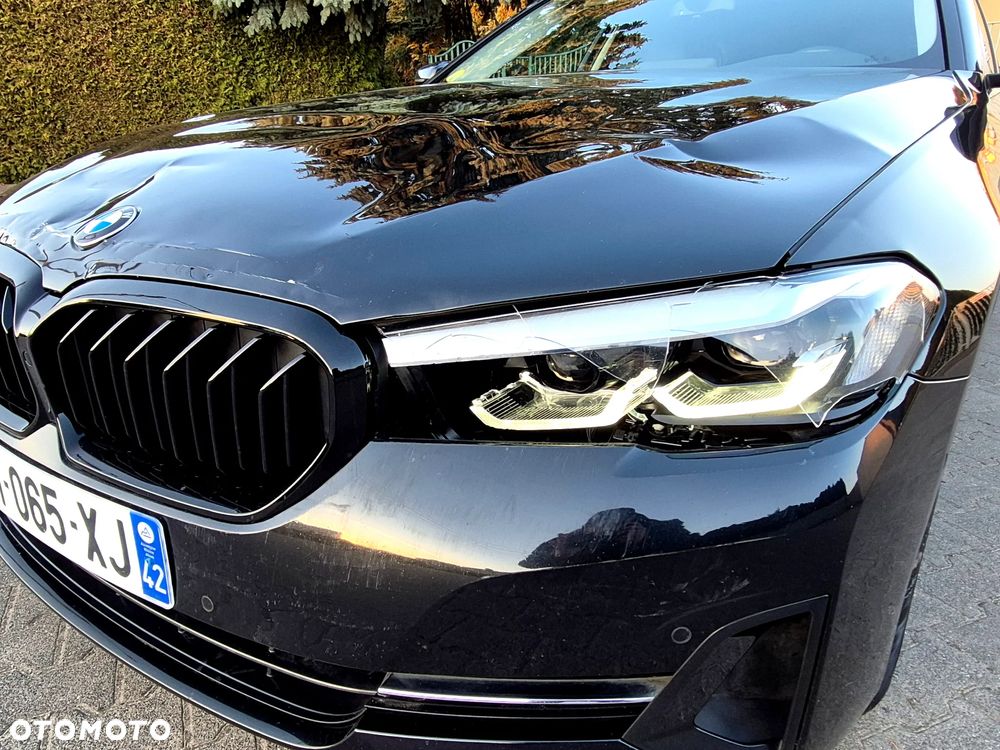 BMW Seria 5 518d Modern Line - 36