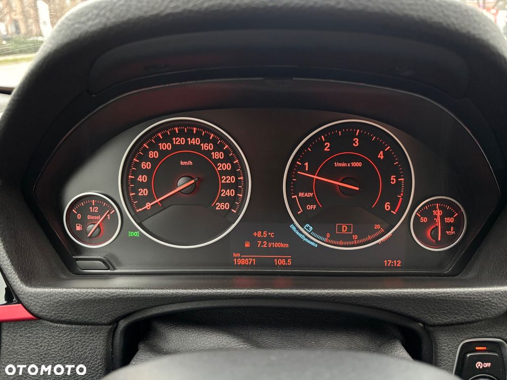 BMW Seria 3 318d Sport Line - 18