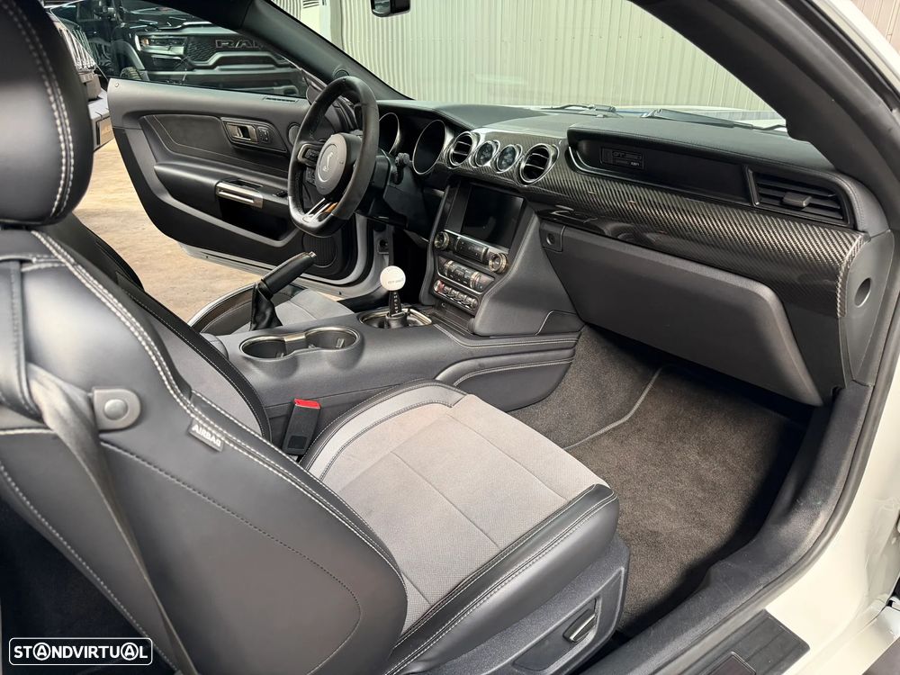 Ford Mustang Shelby GT350 5.2 V8 - 25