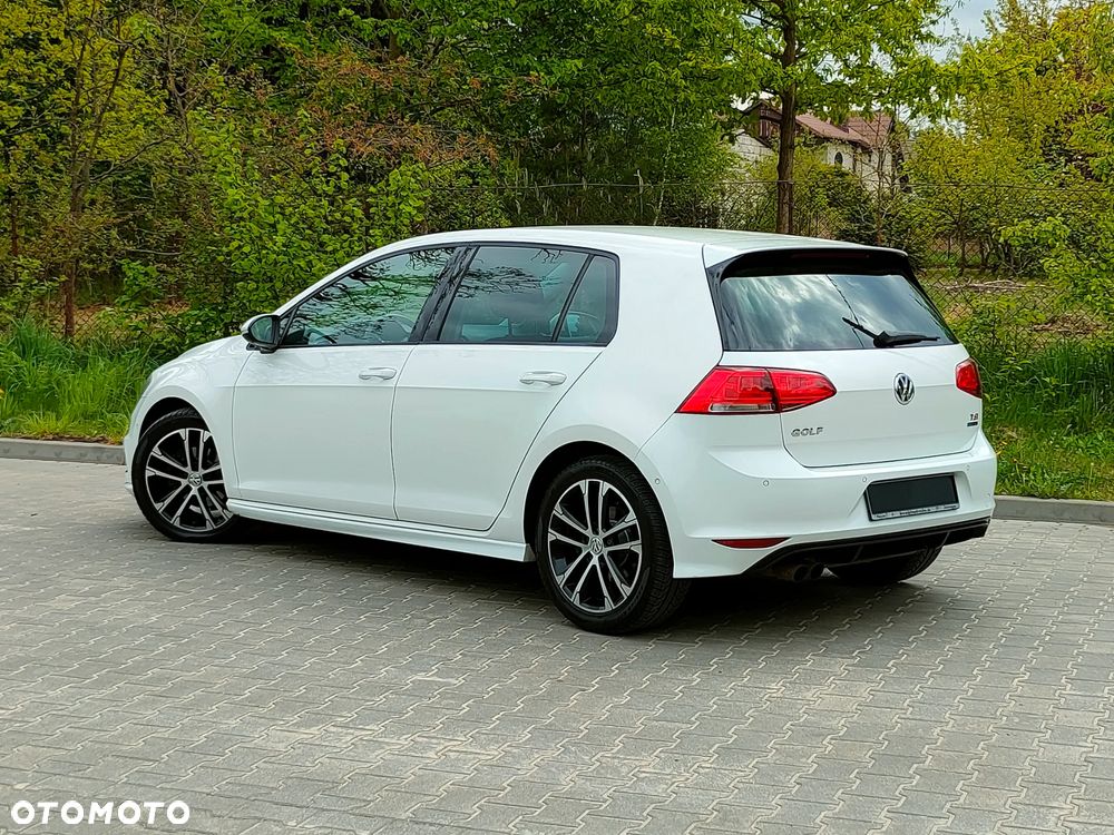 Volkswagen Golf 1.4 TSI BlueMotion Technology DSG Highline - 9
