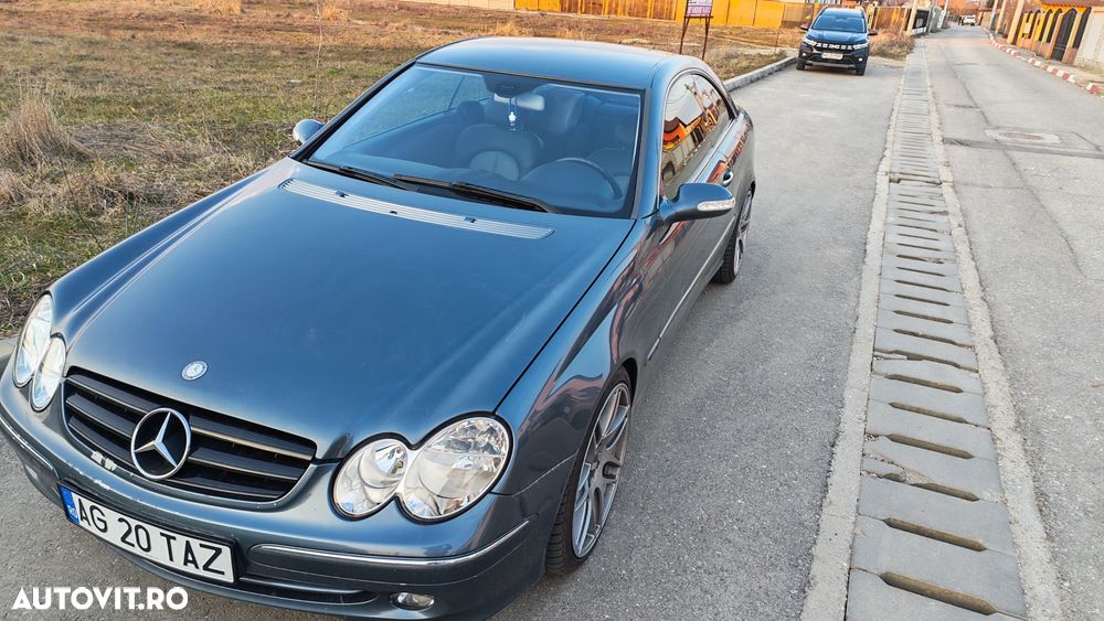 Mercedes-Benz CLK - 23