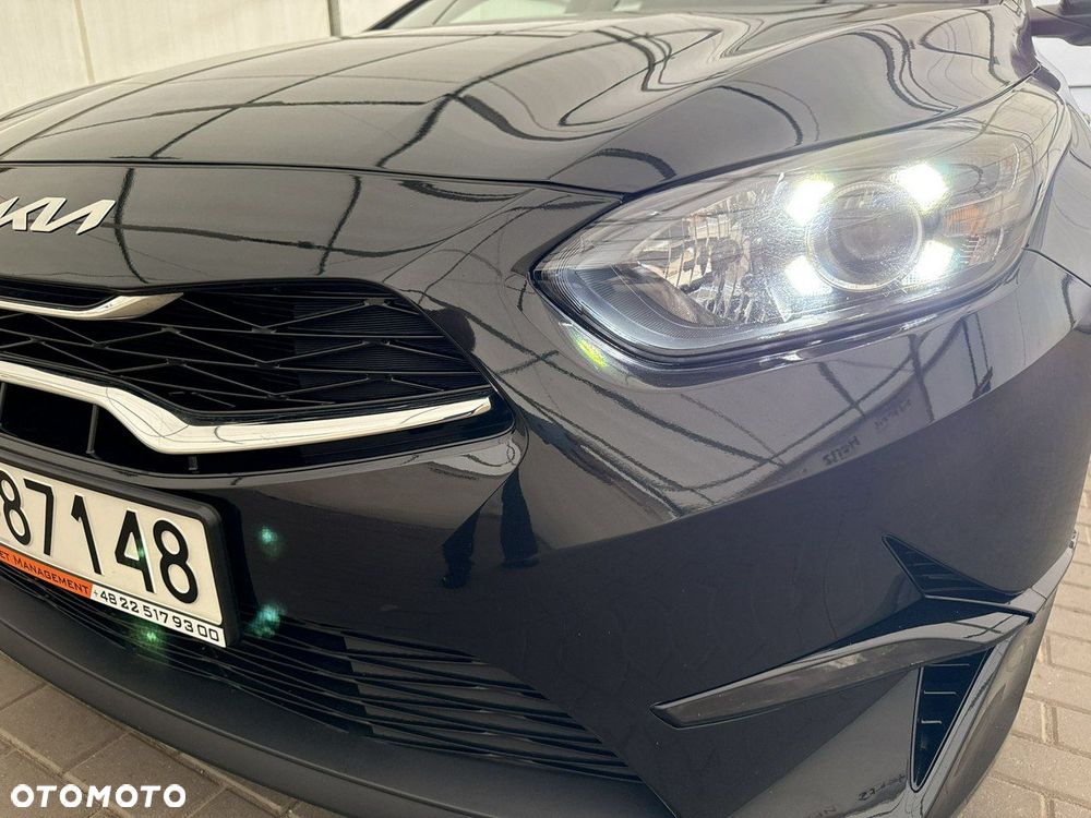 Kia Ceed - 29