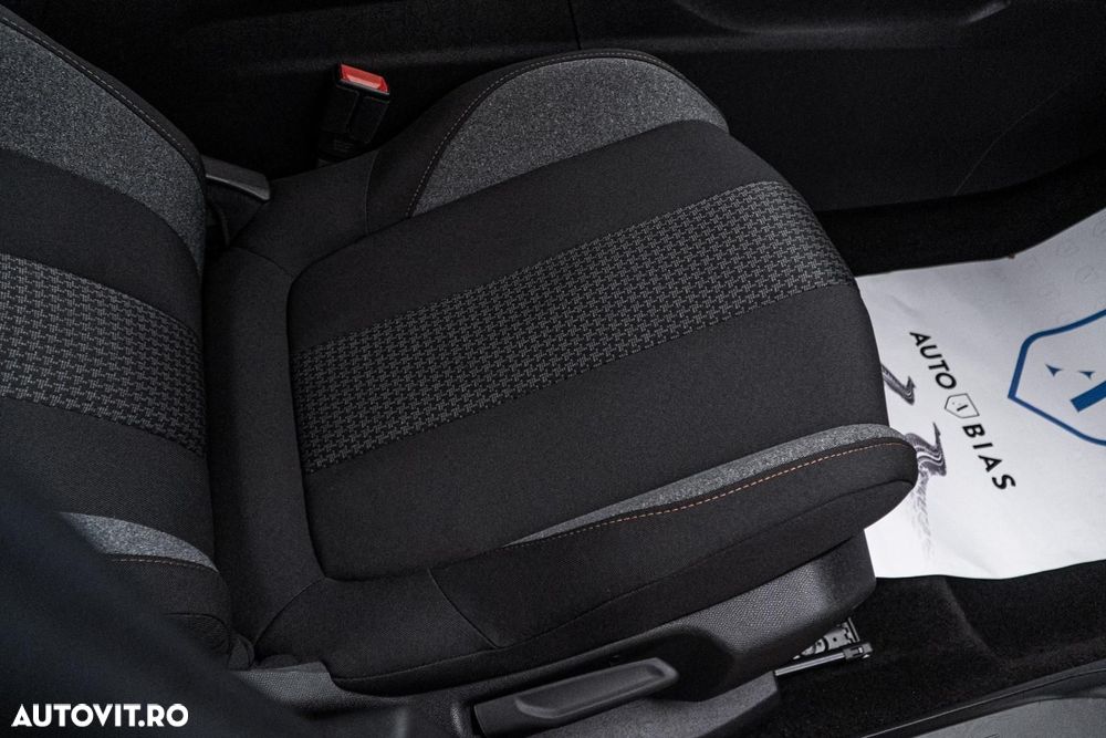 Peugeot 5008 PureTech 130 EAT8 Stop & Start Allure Pack - 39