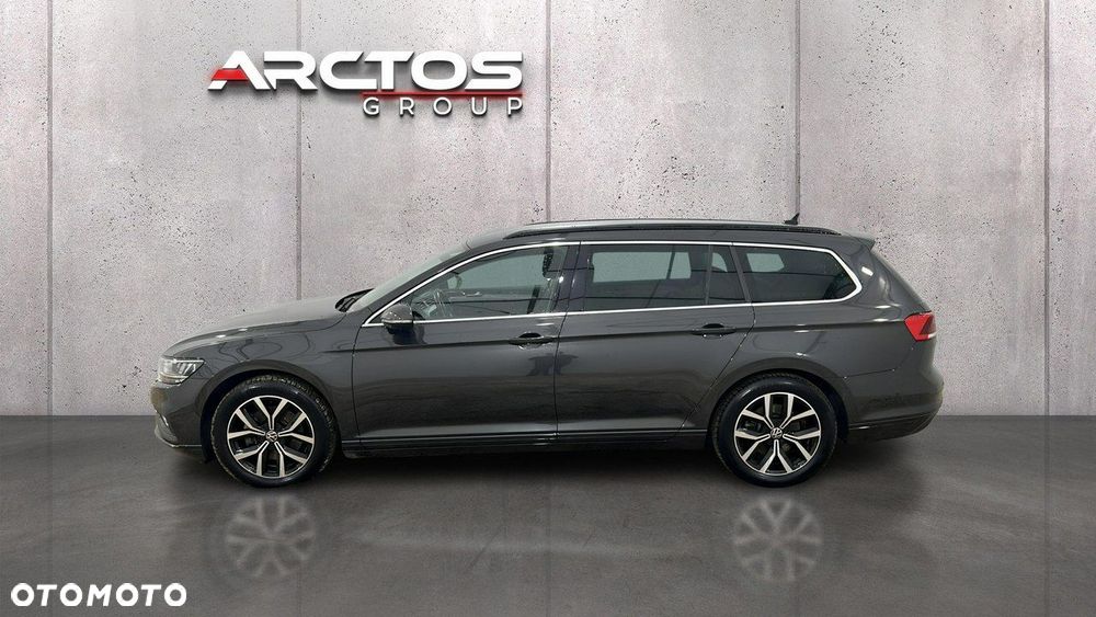 Volkswagen Passat - 2