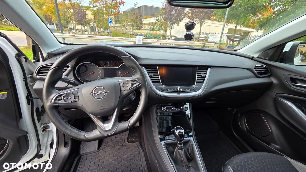 Opel Grandland X - 9