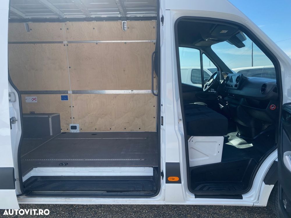 Mercedes-Benz SPRINTER - 7