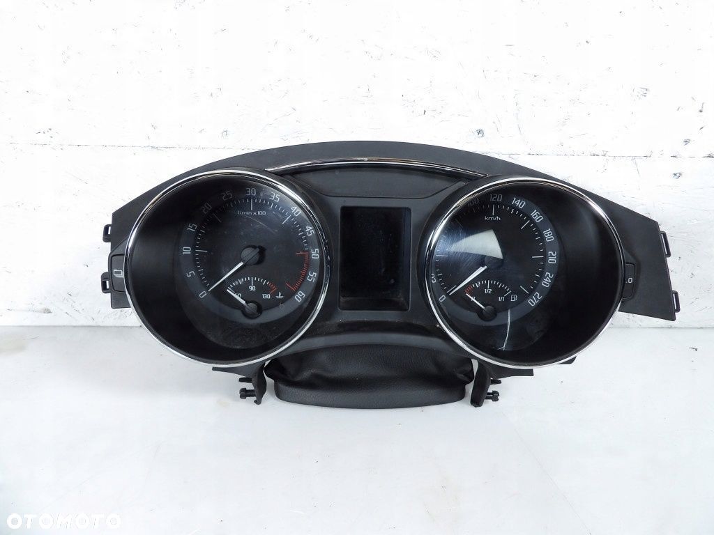 SKODA SUPERB II LIFT 2.0TDI LICZNIK 3T1920841M - 1