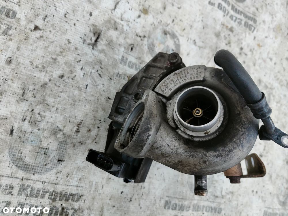 BMW E87 E81 E90 E91 2.0d M47 Turbosprężarka 7795496 - 1