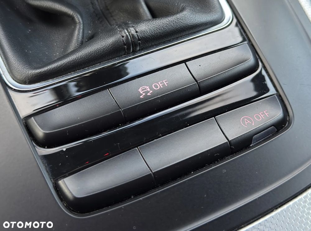 Audi A4 Avant 1.8 TFSI S line Sportpaket - 26