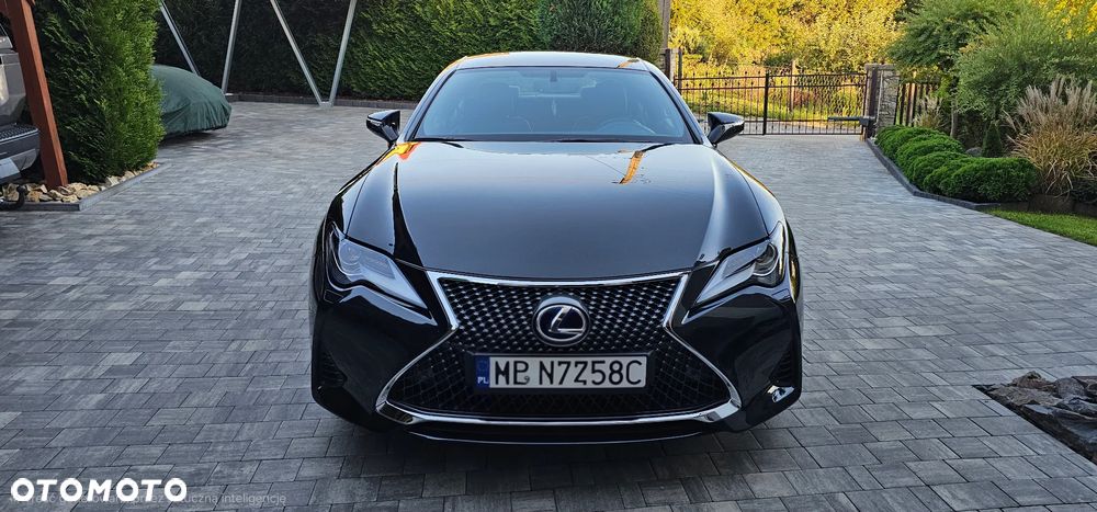 Lexus RC