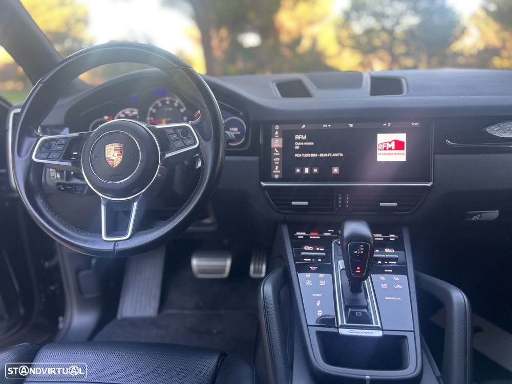 Porsche Cayenne S - 16