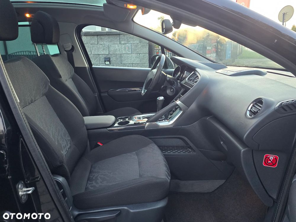 Peugeot 3008 1.6 Premium - 25
