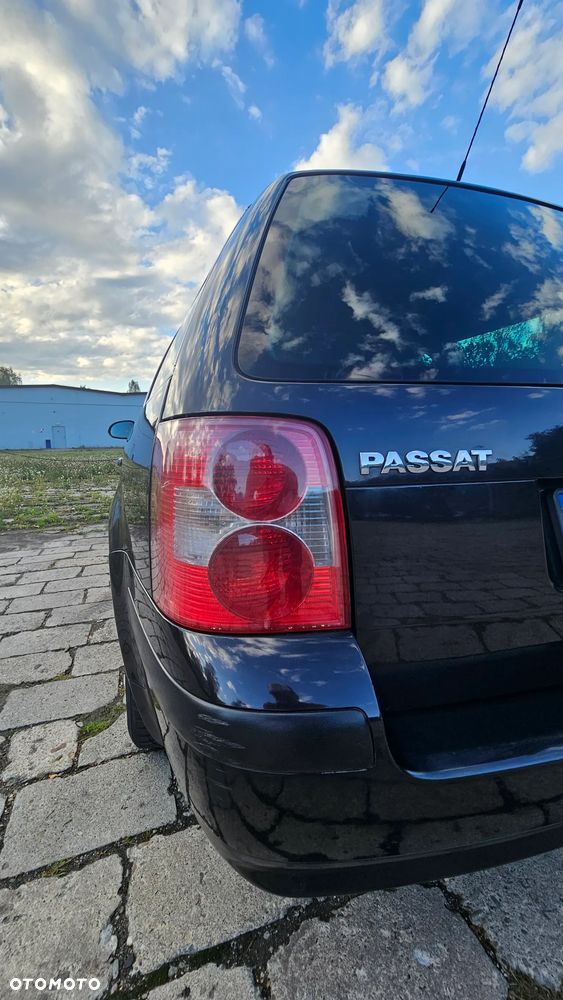 Volkswagen Passat - 31